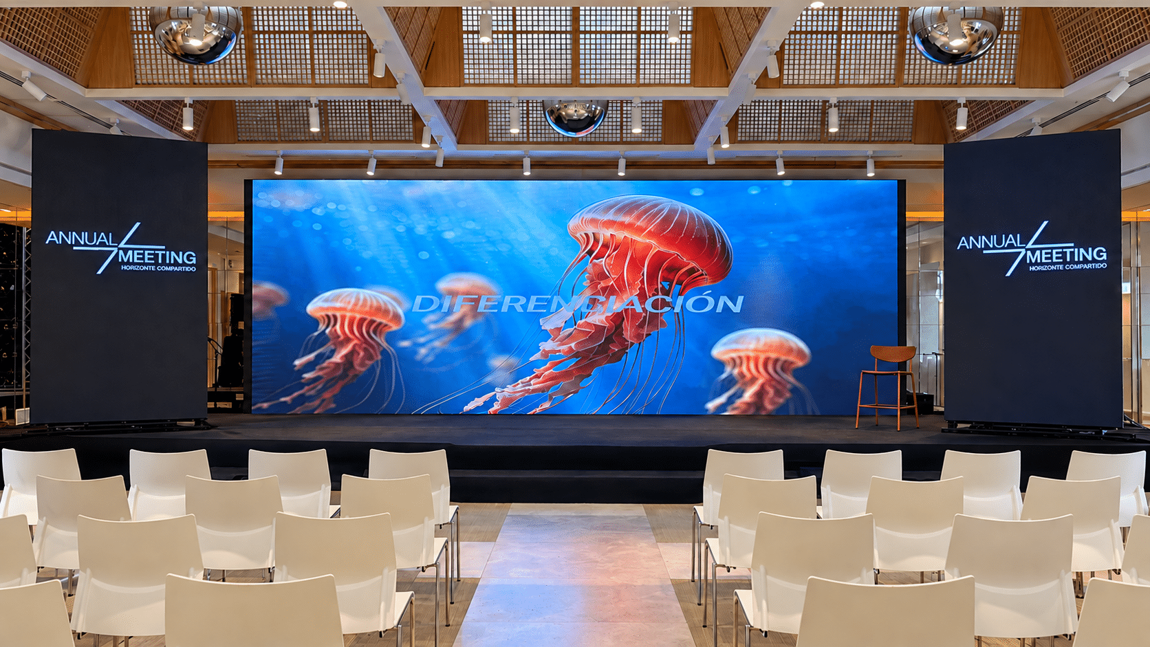 Montaje de pantallas LED realizado por AudioPro para un evento corporativo